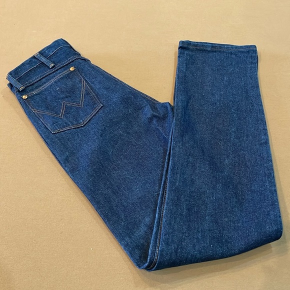 Wrangler men’s jeans 33 inch waist and 38 inch inseam price is firm - Picture 2 of 8